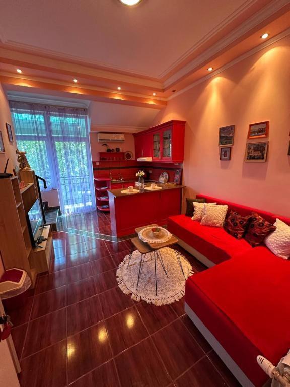 Adel'S Apartment Суботица Екстериор снимка